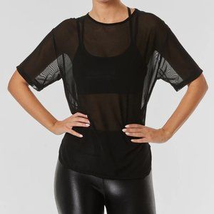 Noli Yoga Mesh Flow Tee